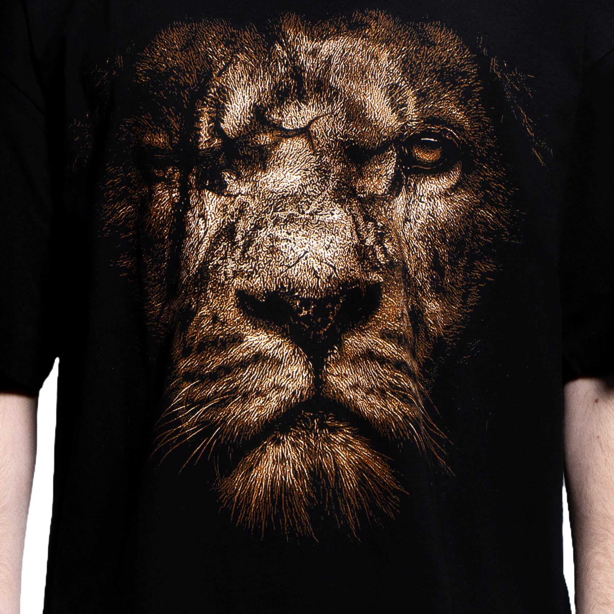 Lion Classic Tee